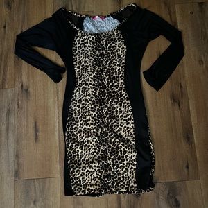 Body central Women’s bodycon Cheetah print dress size XL